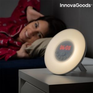 radio-despertador-con-efecto-amanecer-innovagoods-led-fm-usb-blanco